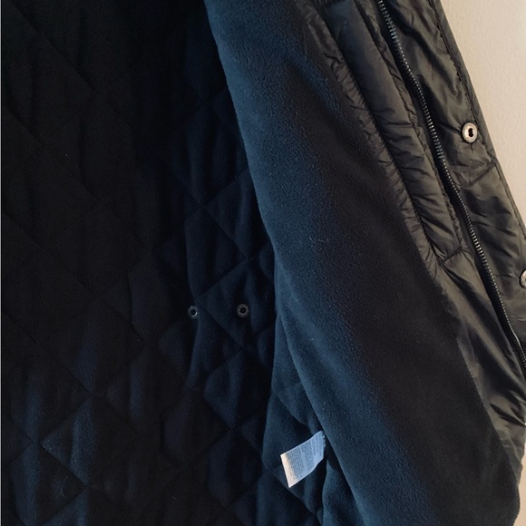 SAKS Fifth Ave Quilted Black Vest Women’s Outerwear - Picture 3 of 7